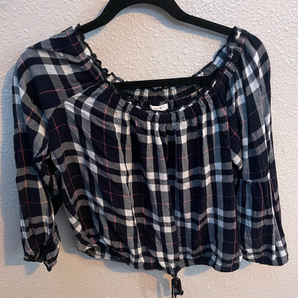 Slightly Cropped plaid Maurice’s off the shoulder shirt.